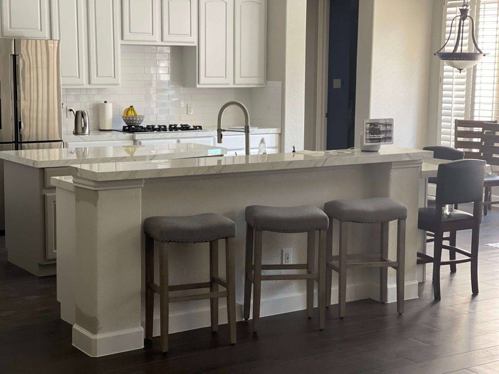Create your dream kitchen with our bespoke design, build, and remodel services.